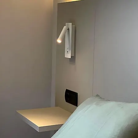 Hotel Az San Valero 2*