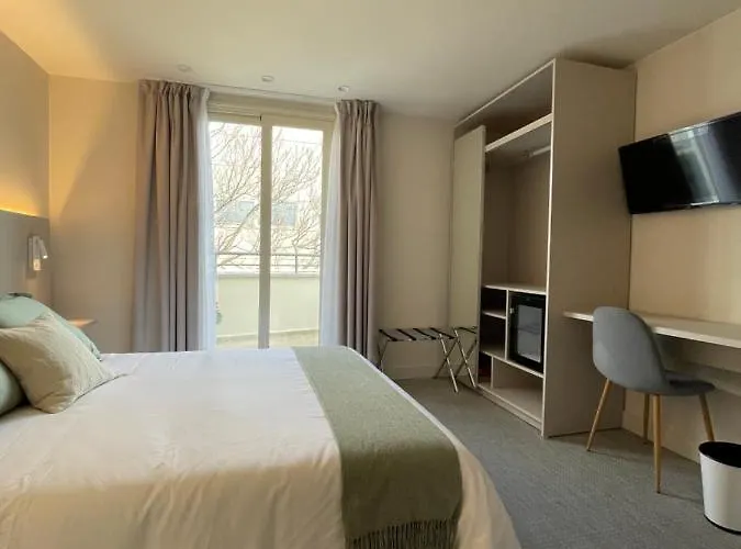 Vtz San Valero Hotel