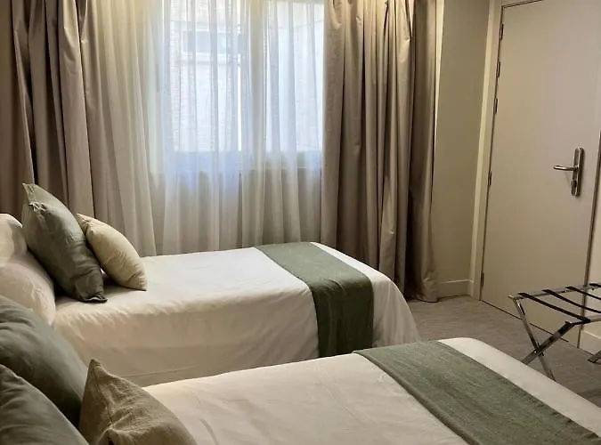 Vtz San Valero ホテル 2*